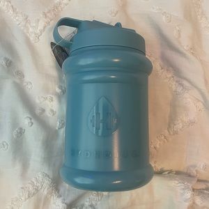 Brand new w/tags Hydrojug